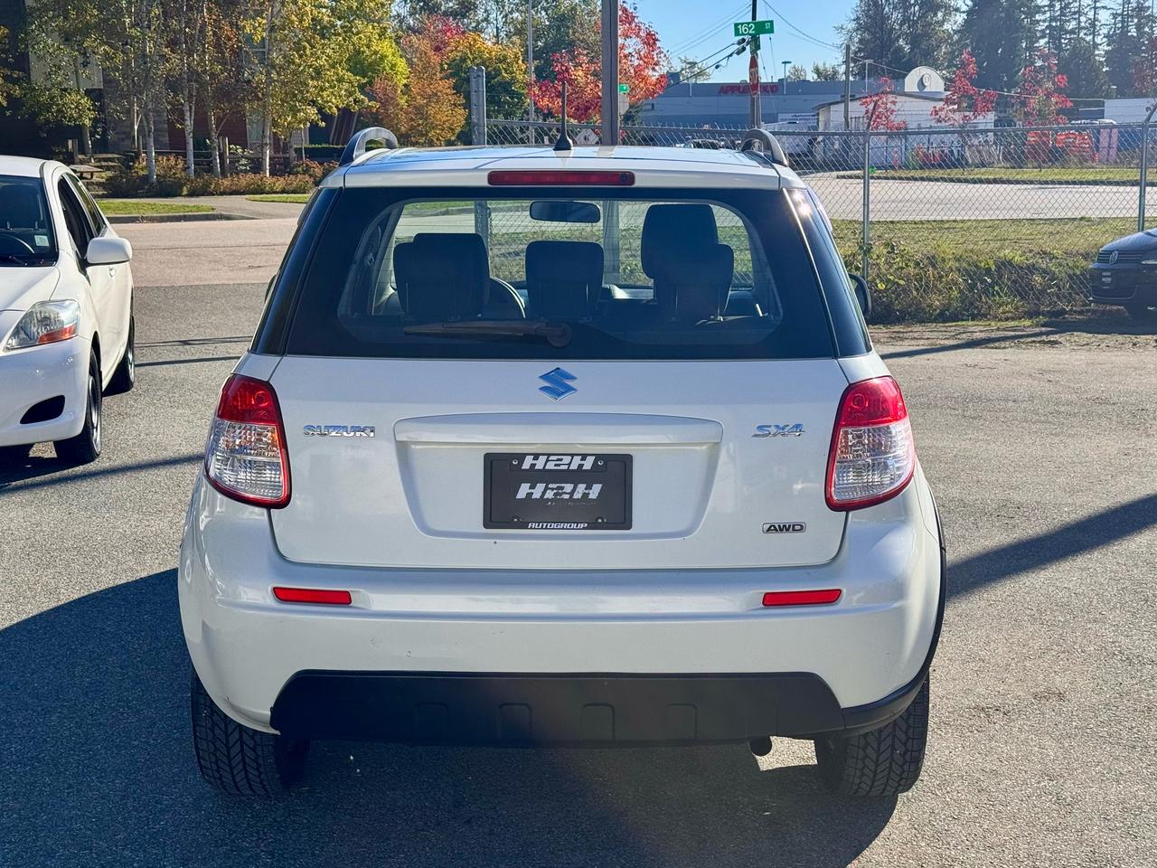 2007 Suzuki SX4 JX FINANCING AVAILABLE Photo6