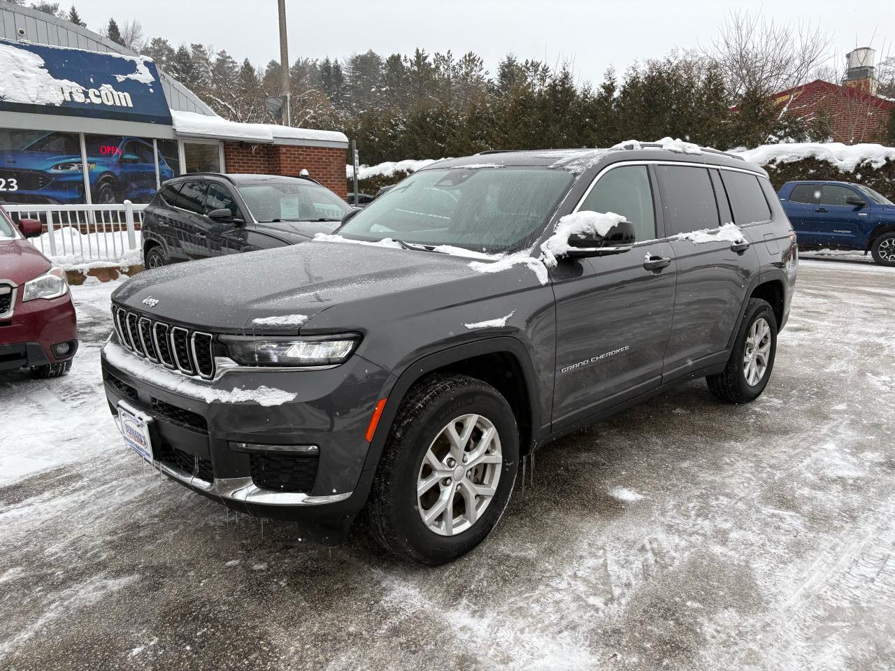 2023 Jeep Grand Cherokee L Limited- 7 passenger, Sunroof, Leather, Loaded Photo