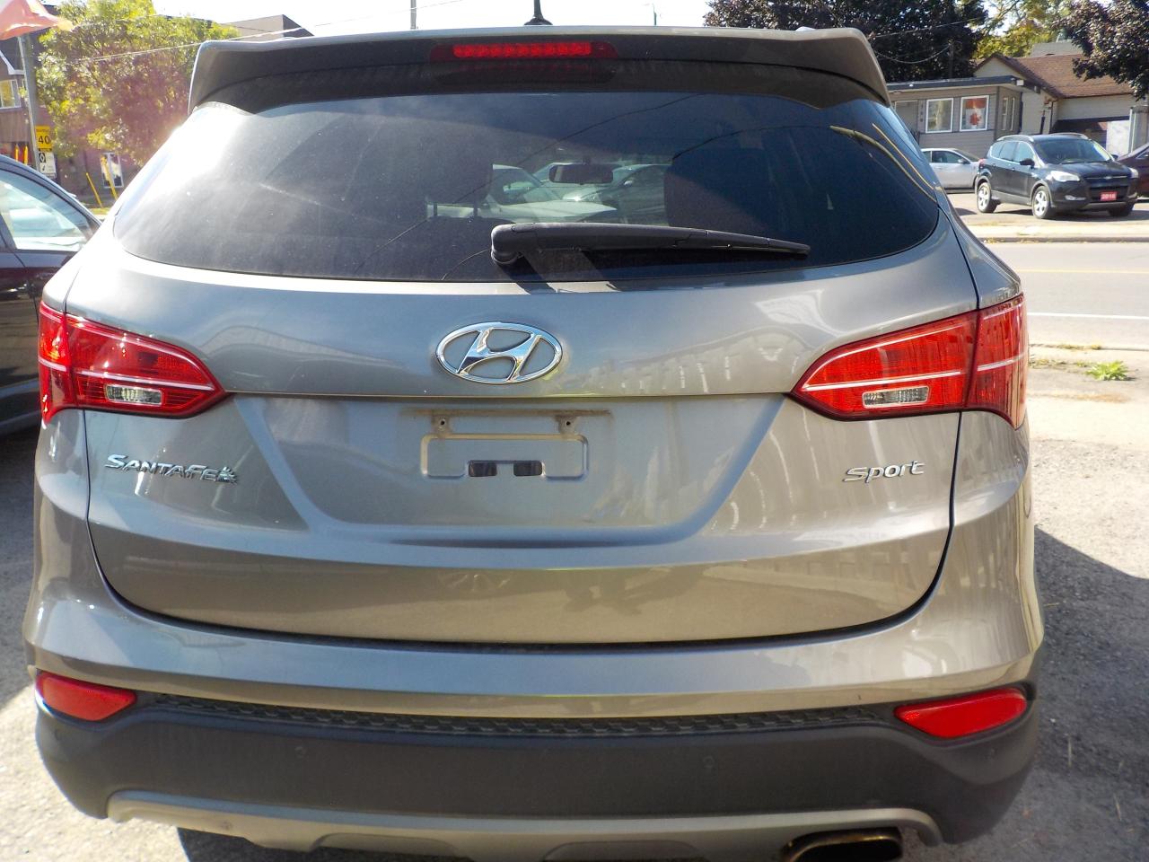 2015 Hyundai Santa Fe Sport Premium - Photo #4