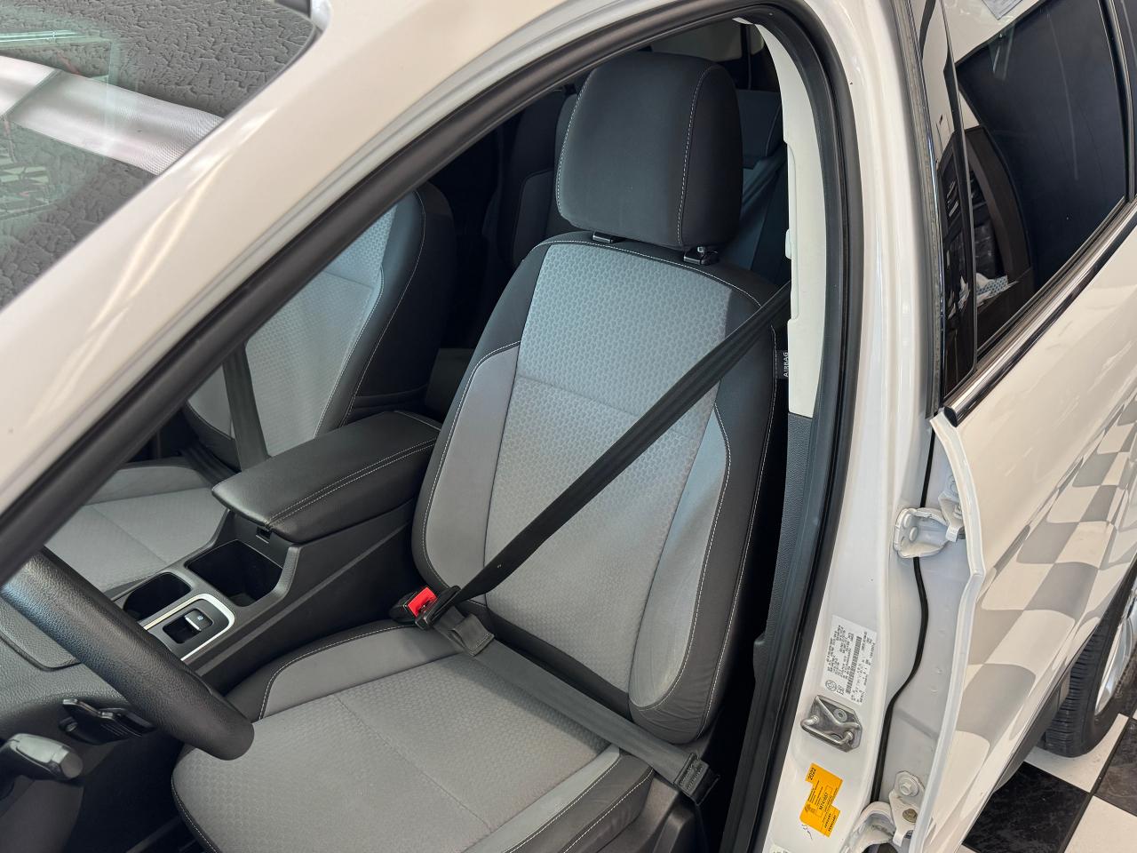 2017 Ford Escape 4WD SE+New Brakes+CAM+ApplePlay+GPS+ACCIDENT FREE Photo20
