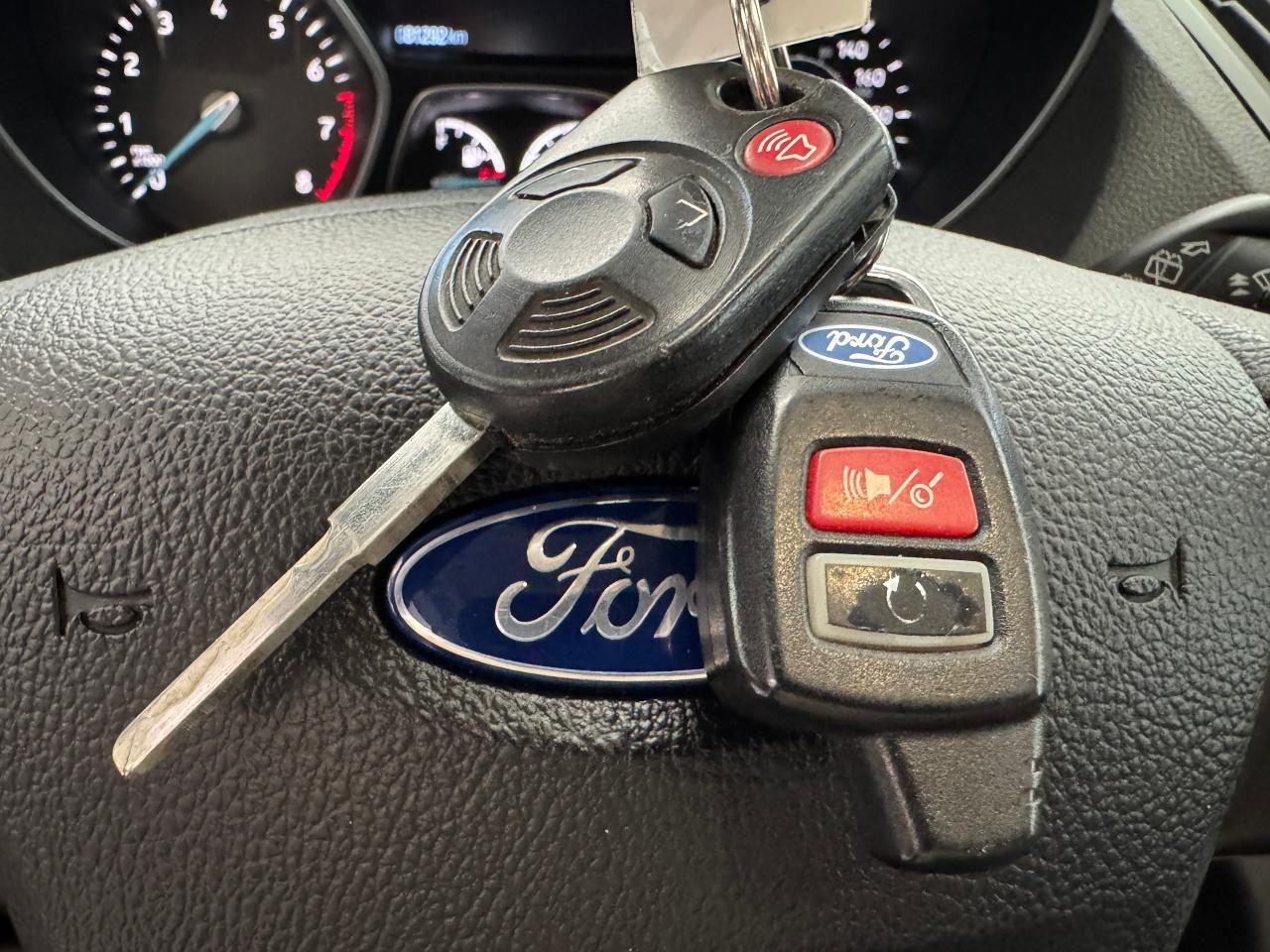 2017 Ford Escape 4WD SE+New Brakes+CAM+ApplePlay+GPS+ACCIDENT FREE Photo71