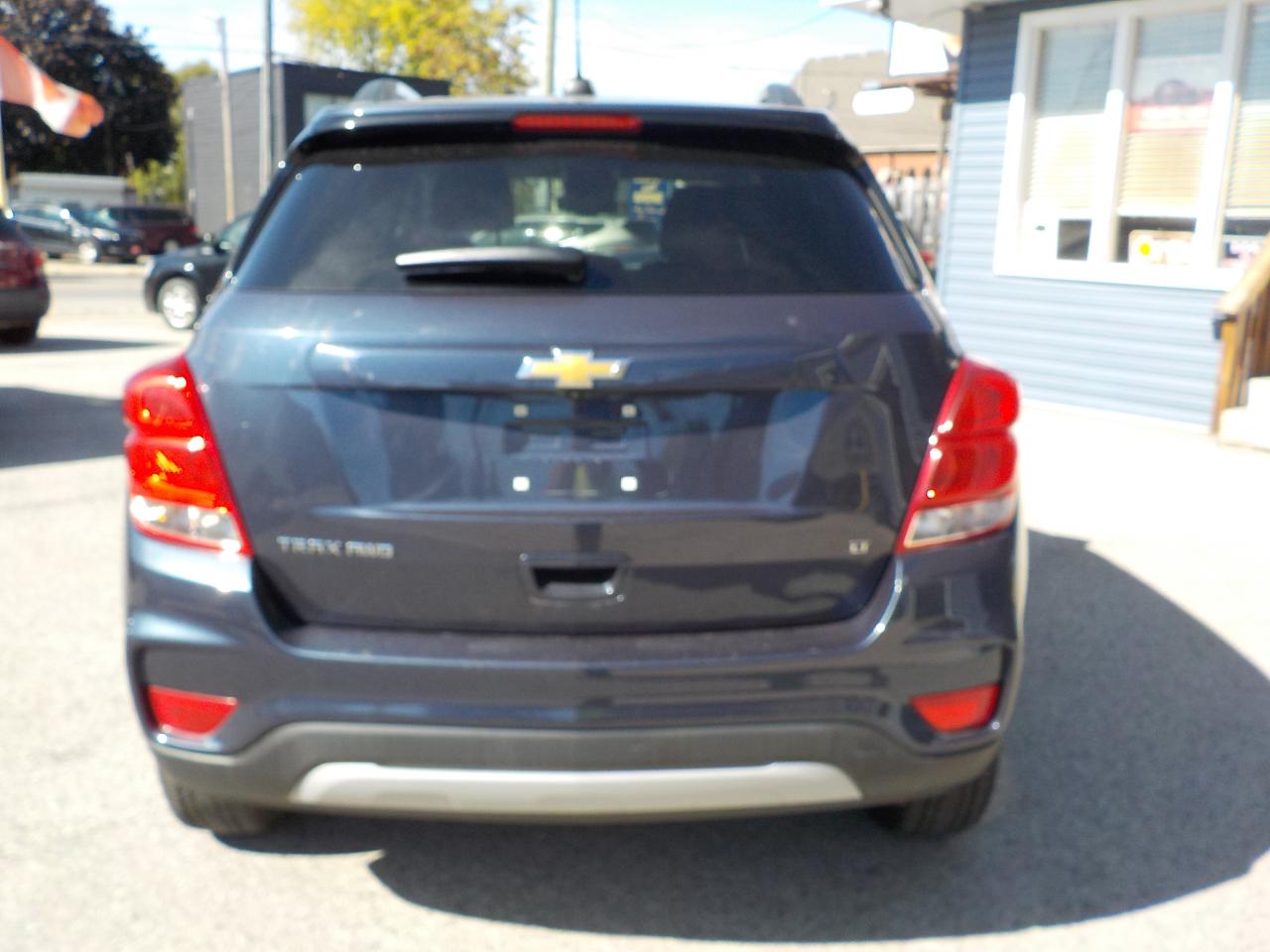 2019 Chevrolet Trax LT - Photo #4