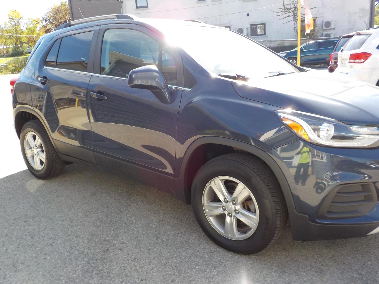 2019 Chevrolet Trax LT Photo2