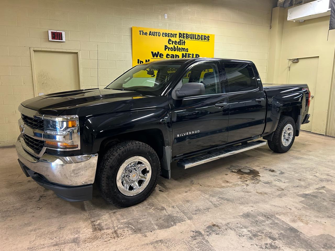 2017 Chevrolet Silverado 1500 LS Photo2