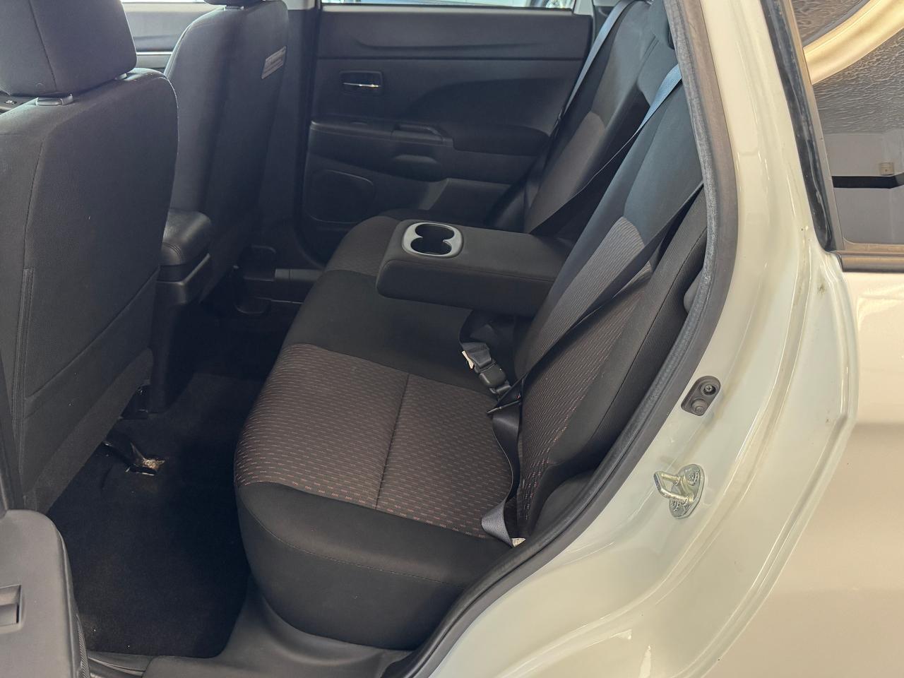 2018 Mitsubishi RVR SE AWC+New Tires+A/C+Camera+Rust Control Module Photo25