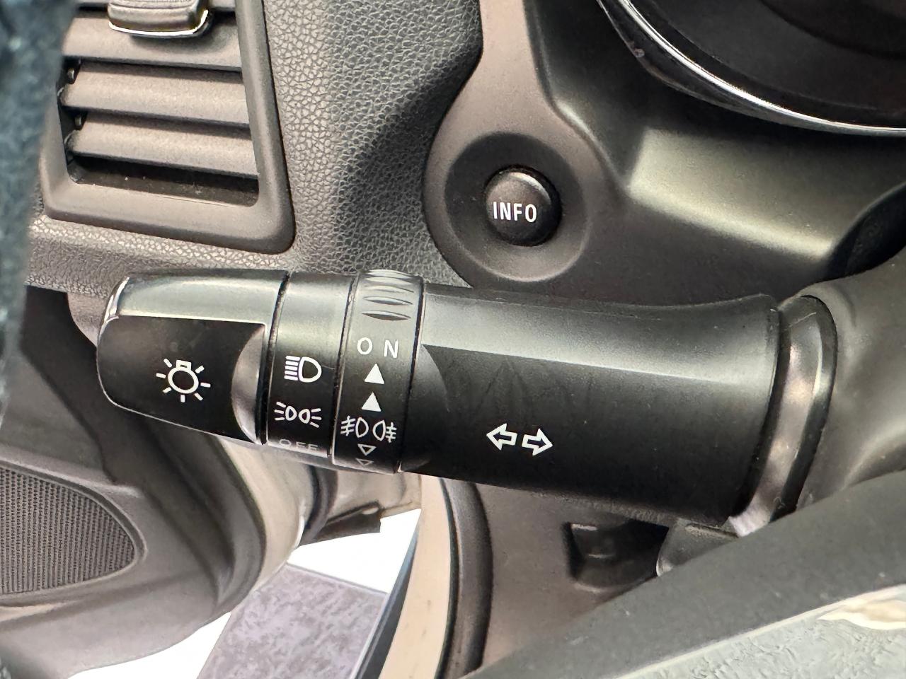 2018 Mitsubishi RVR SE AWC+New Tires+A/C+Camera+Rust Control Module Photo43