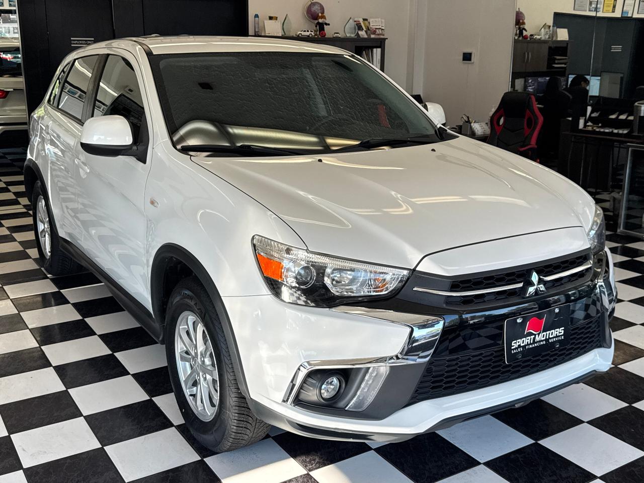 2018 Mitsubishi RVR SE AWC+New Tires+A/C+Camera+Rust Control Module Photo9
