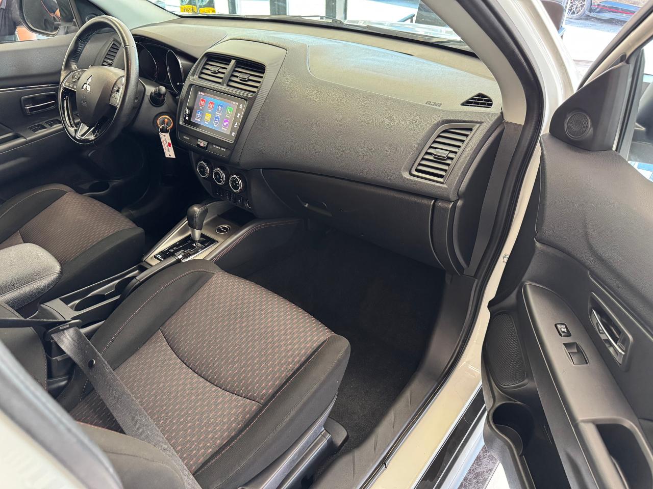 2018 Mitsubishi RVR SE AWC+New Tires+A/C+Camera+Rust Control Module Photo22