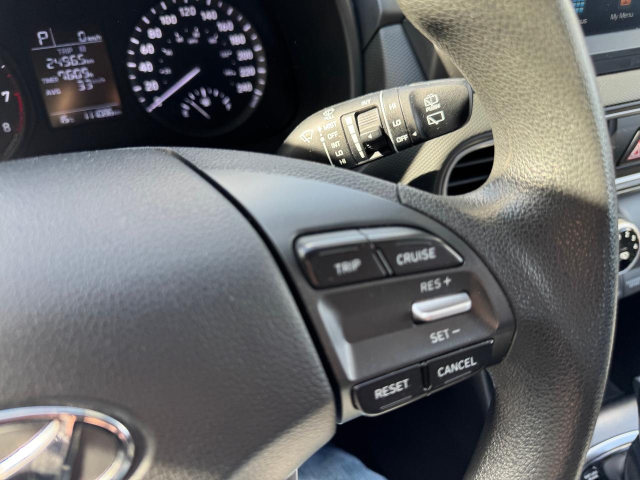 2019 Hyundai KONA 2.0L Essential AWD Includes Summer / Winter tires - Photo #29