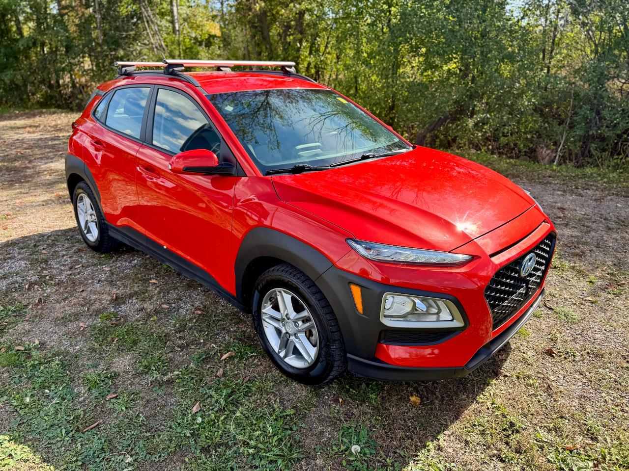 2019 Hyundai KONA 2.0L Essential AWD Includes Summer / Winter tires