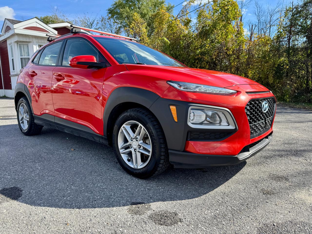 2019 Hyundai KONA 2.0L Essential AWD Includes Summer / Winter tires - Photo #31