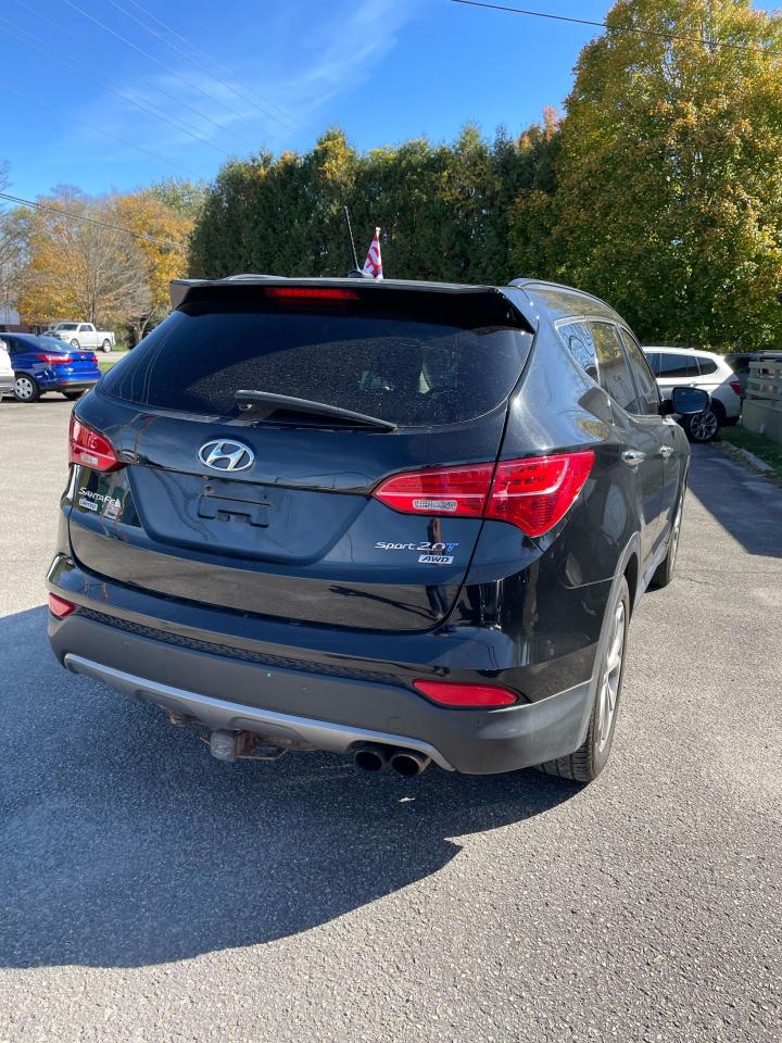 2016 Hyundai Santa Fe Sport Limited Photo2