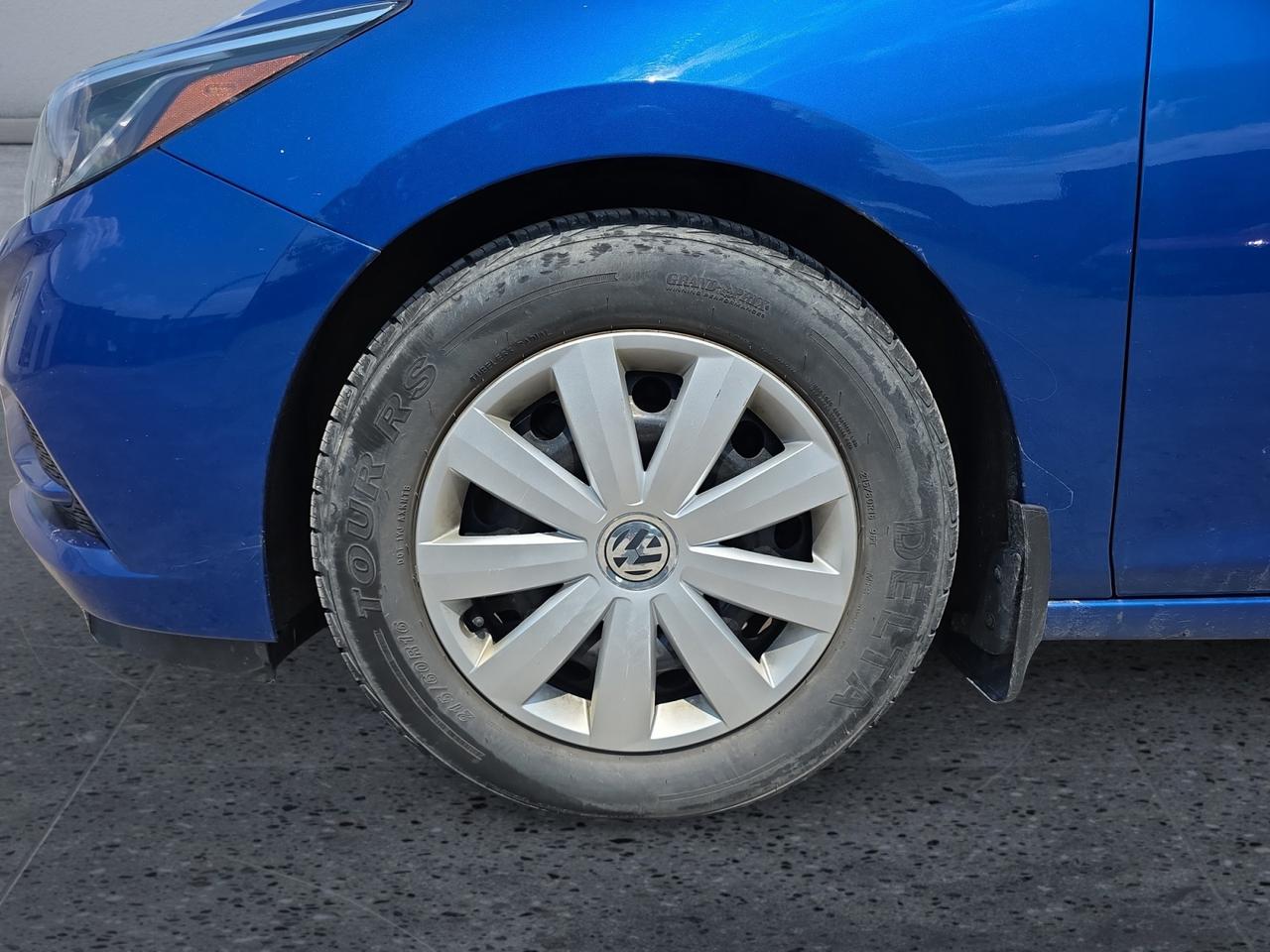2017 Chevrolet Cruze LT AUTO Photo