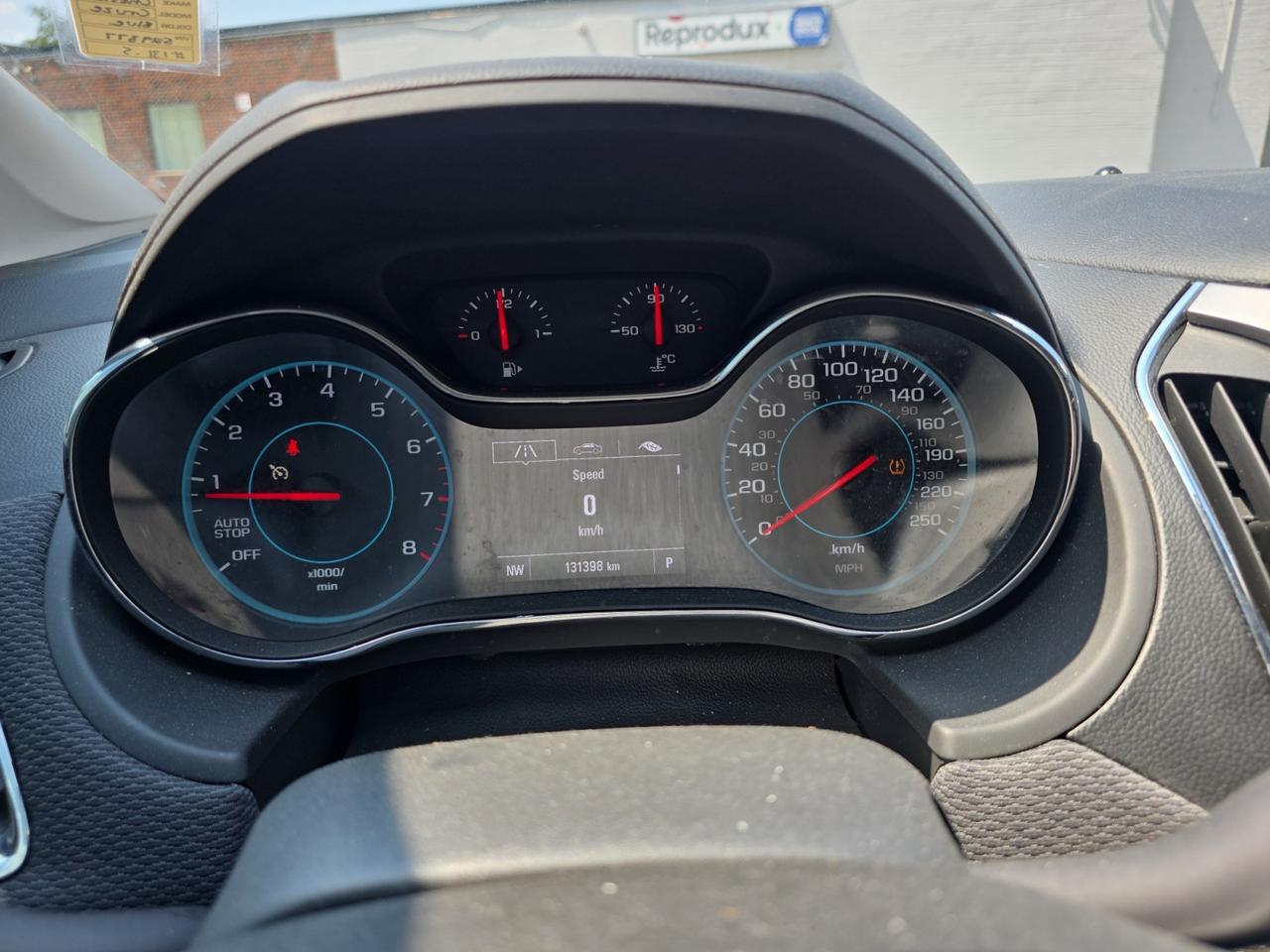 2017 Chevrolet Cruze LT AUTO Photo
