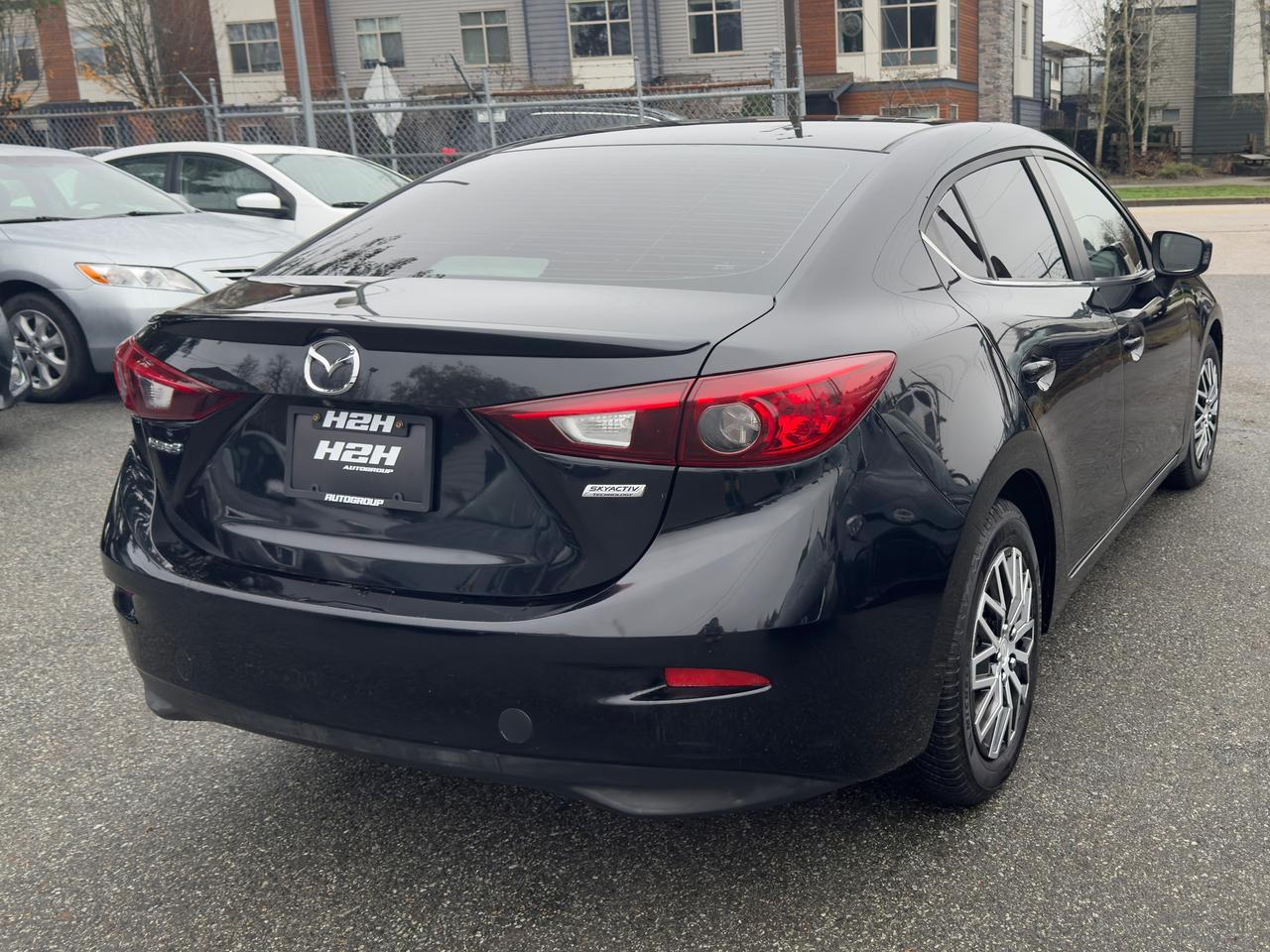 2014 Mazda MAZDA3 GS-SKY FINANCING AVAILABLE Photo7