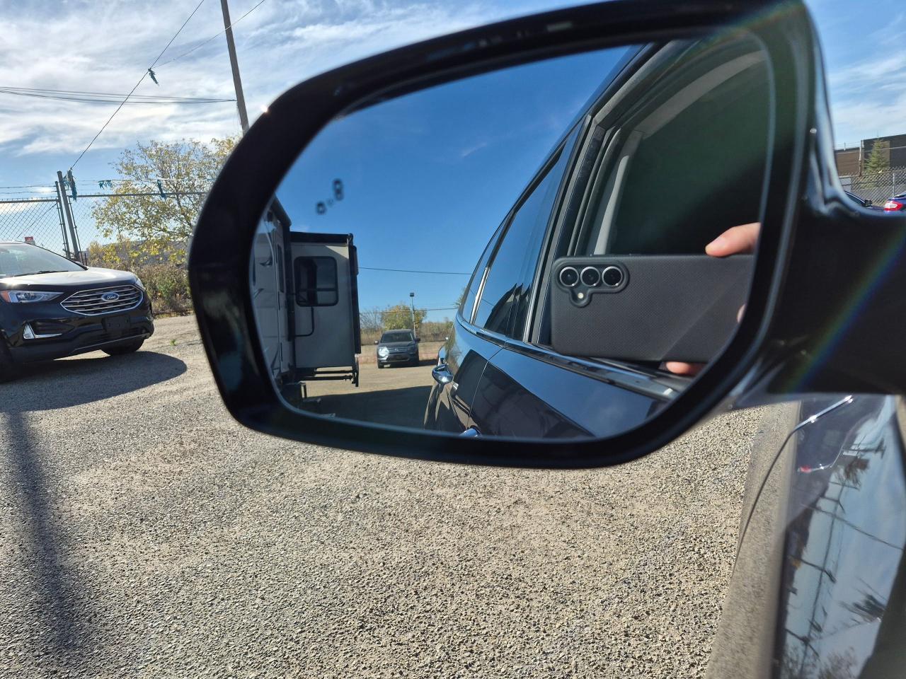 2017 Hyundai Santa Fe XL Luxury AWD 7 Pass, Lthr, Pano, Nav, Blindspot Det, - Photo #17