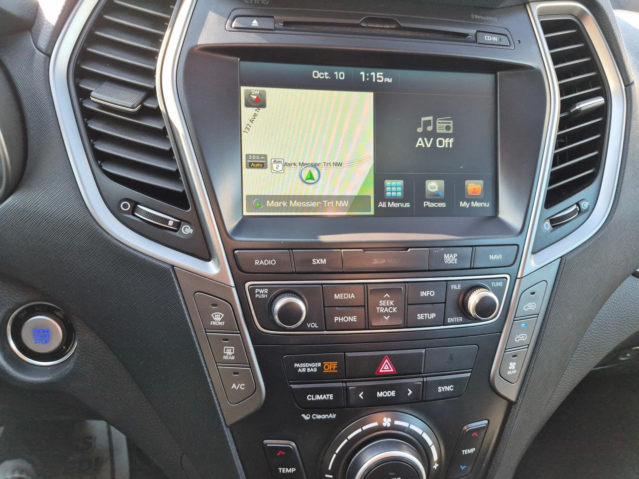 2017 Hyundai Santa Fe XL Luxury AWD 7 Pass, Lthr, Pano, Nav, Blindspot Det, - Photo #22