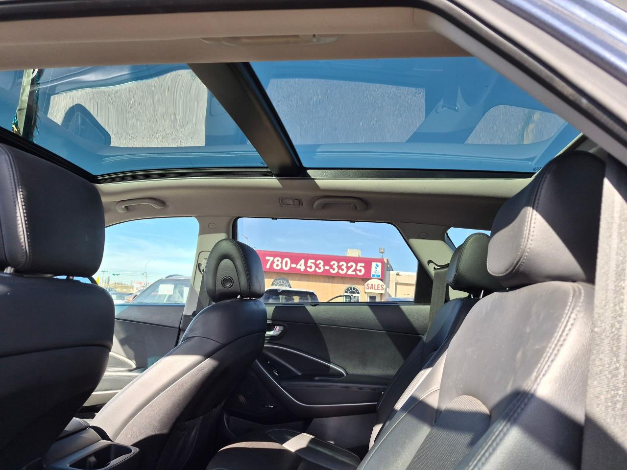 2017 Hyundai Santa Fe XL Luxury AWD 7 Pass, Lthr, Pano, Nav, Blindspot Det, - Photo #16