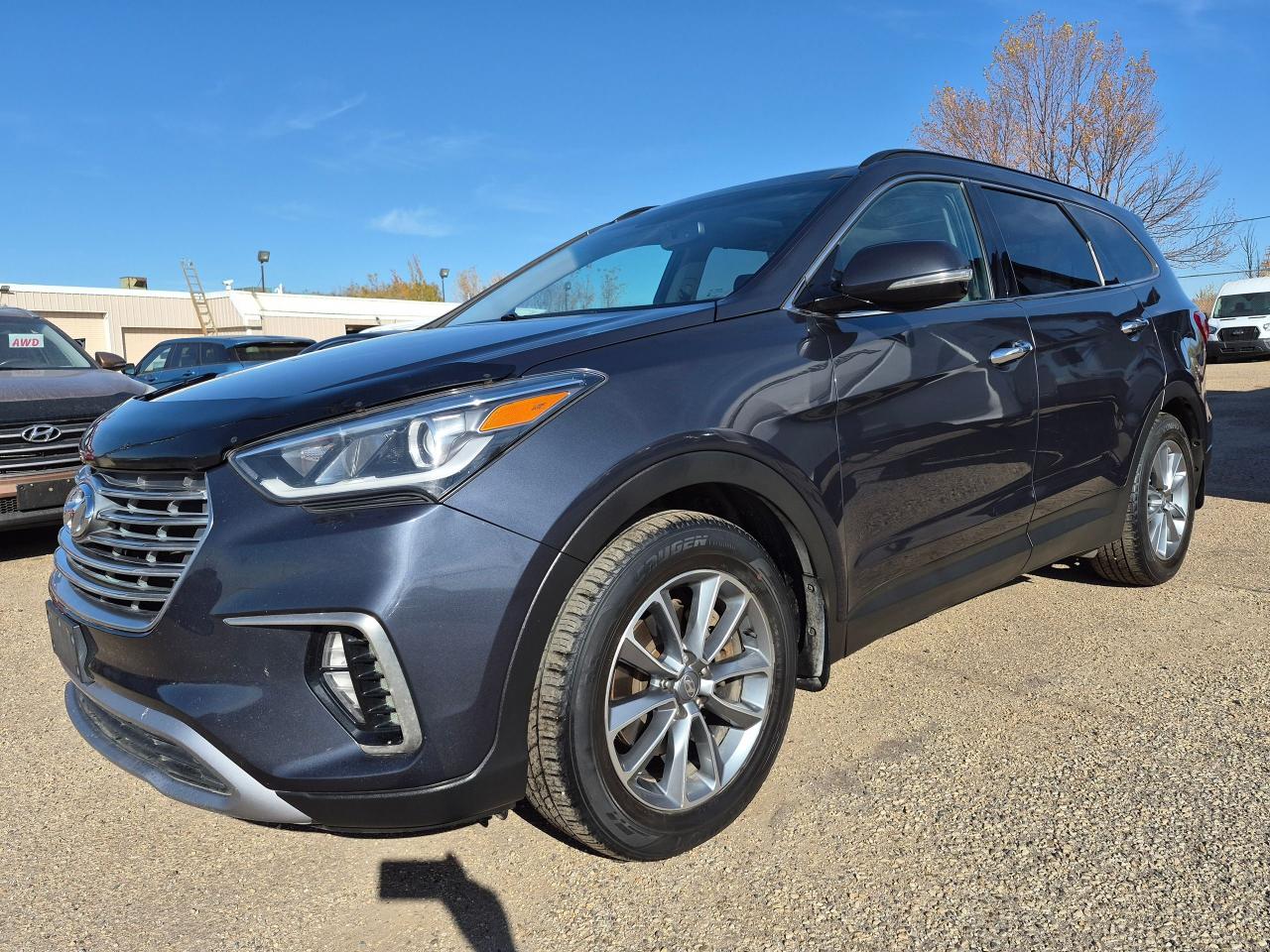 2017 Hyundai Santa Fe XL Luxury AWD 7 Pass, Lthr, Pano, Nav, Blindspot Det, - Photo #2