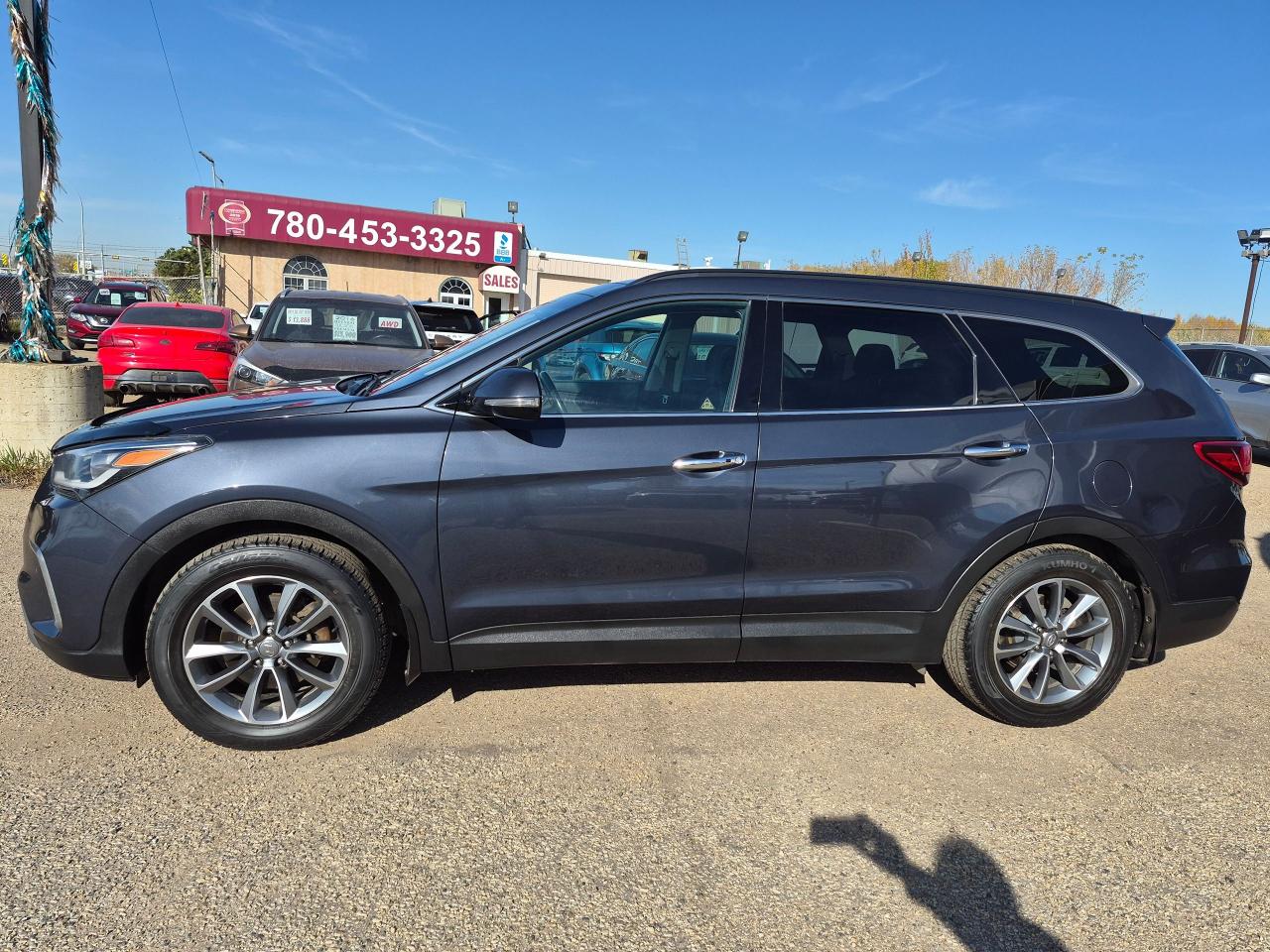 2017 Hyundai Santa Fe XL Luxury AWD 7 Pass, Lthr, Pano, Nav, Blindspot Det, - Photo #4