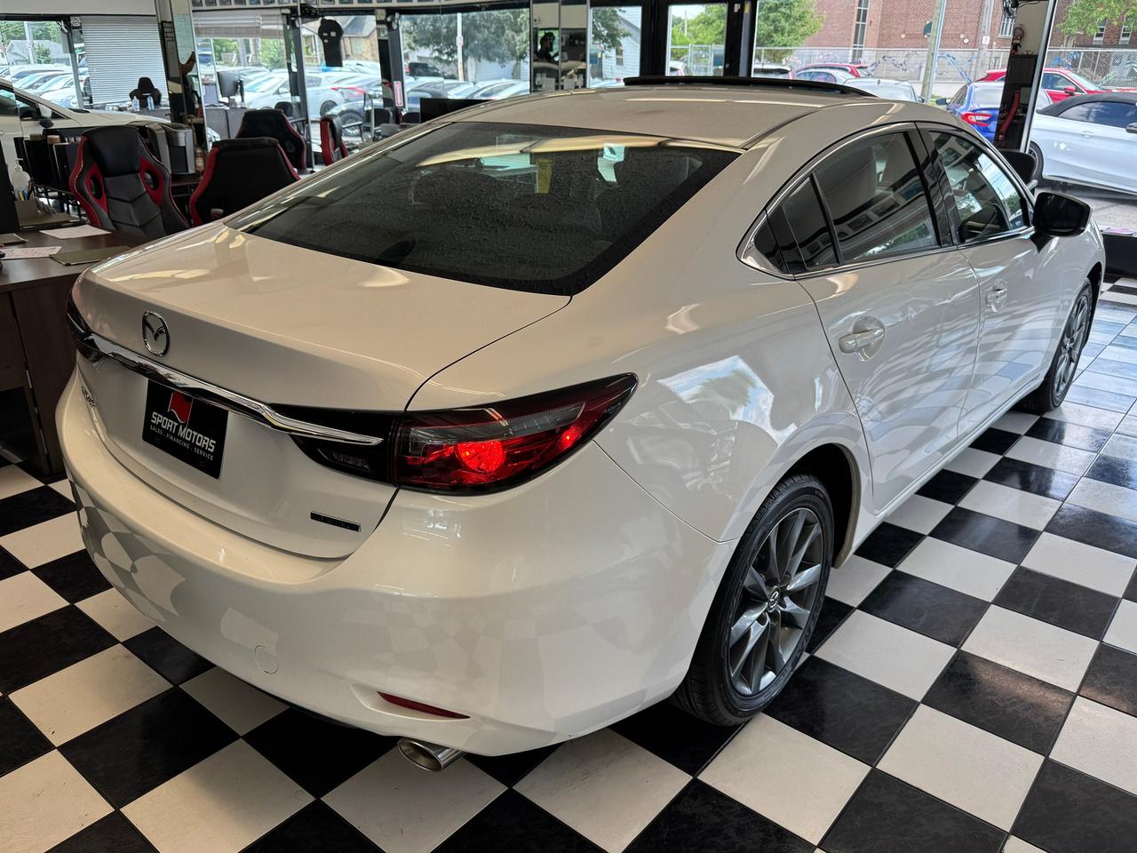 2021 Mazda MAZDA6 GS-L+Leather+Roof+Adaptive Cruise+CLEAN CARFAX Photo