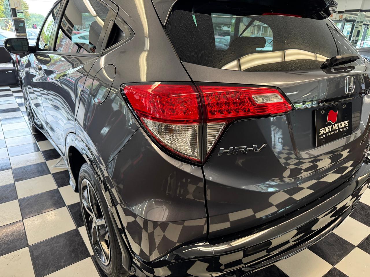 2019 Honda HR-V Sport AWD+ApplePlay+Remote Start+ACCIDENT FREE Photo