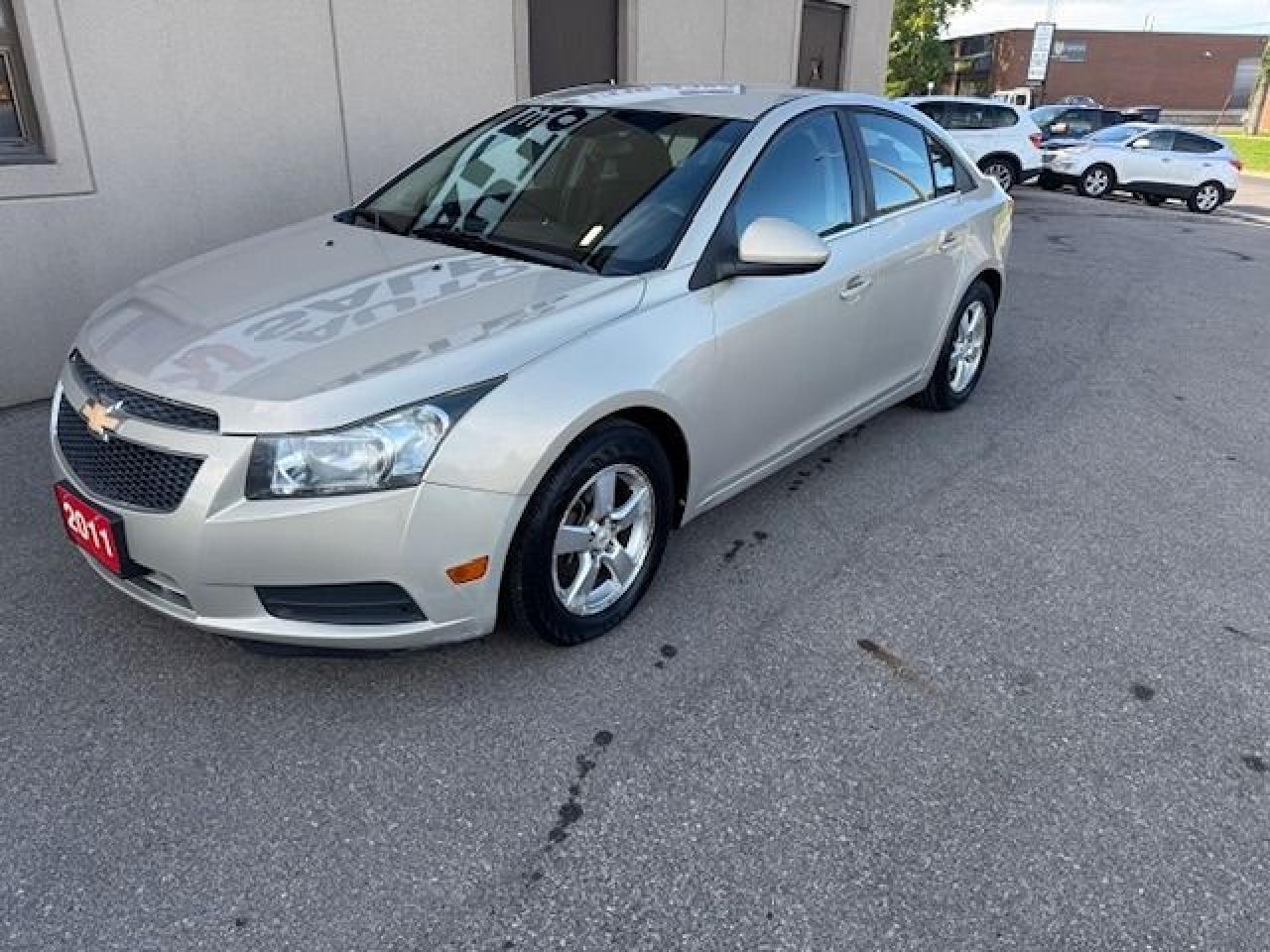2011 Chevrolet Cruze 4dr Sdn LT Turbo+ w/1SB 1 OWNER,ACCIDENT FREE - Photo #4