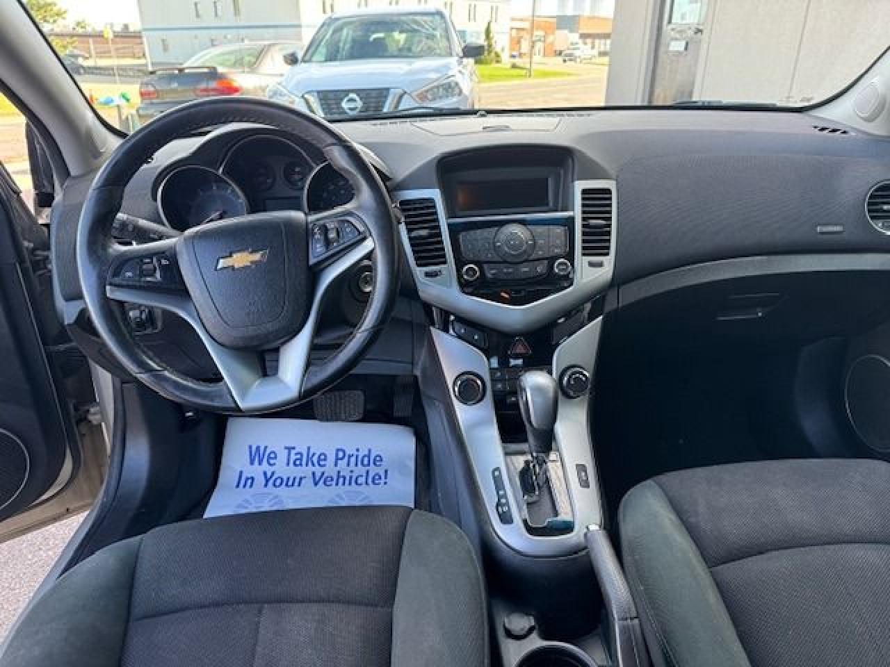 2011 Chevrolet Cruze 4dr Sdn LT Turbo+ w/1SB 1 OWNER,ACCIDENT FREE - Photo #10