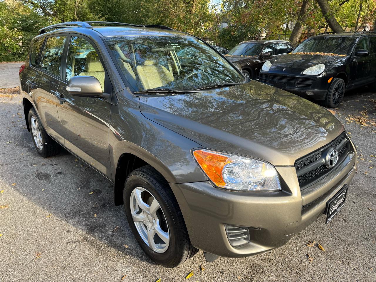 2009 Toyota RAV4 - 4WD - Photo #7