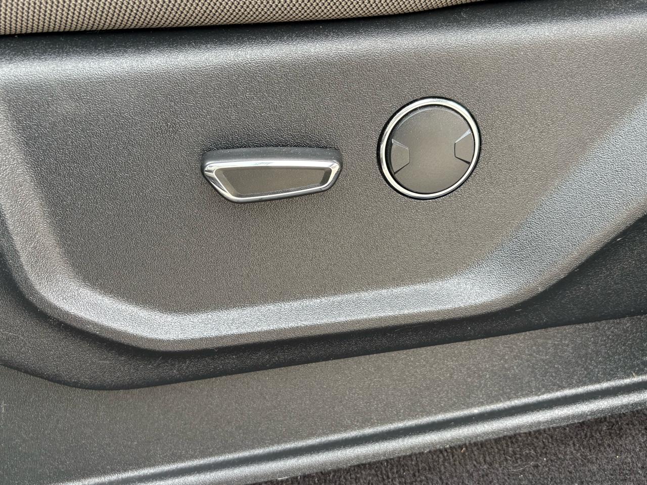 2018 Ford F-150 XLT SUPERCREW | 5.0L 6.5' box Photo