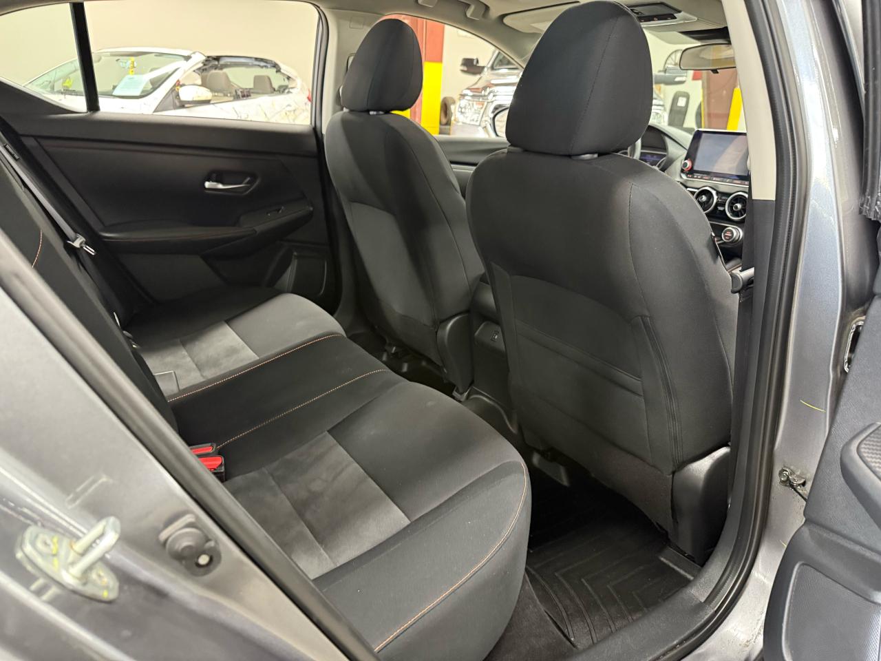 2022 Nissan Sentra SR Midnight Edition - Photo #21