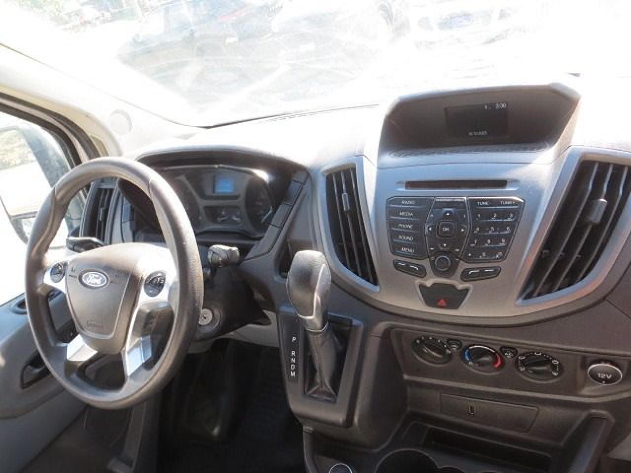 2018 Ford Transit CERTIFIED, T250, 3.7L, SHELVES, LEATHER , CAMERA - Photo #10