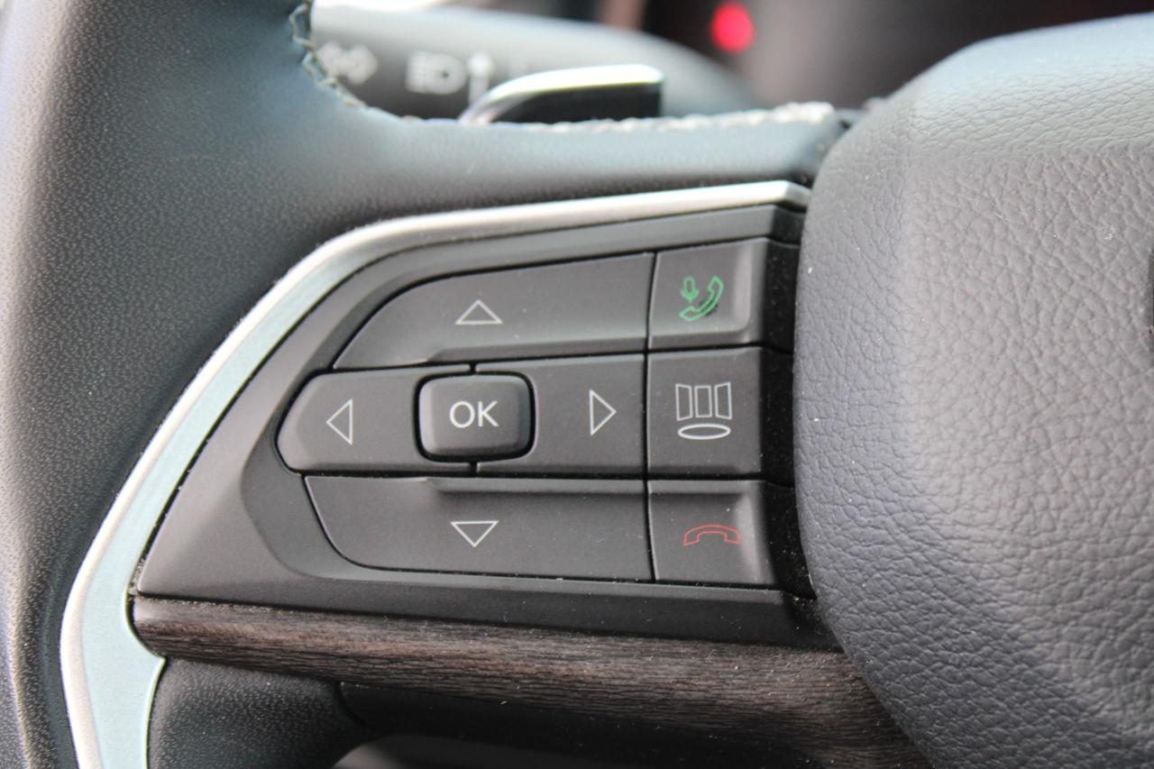 2023 Jeep Grand Cherokee Limited - Photo #13