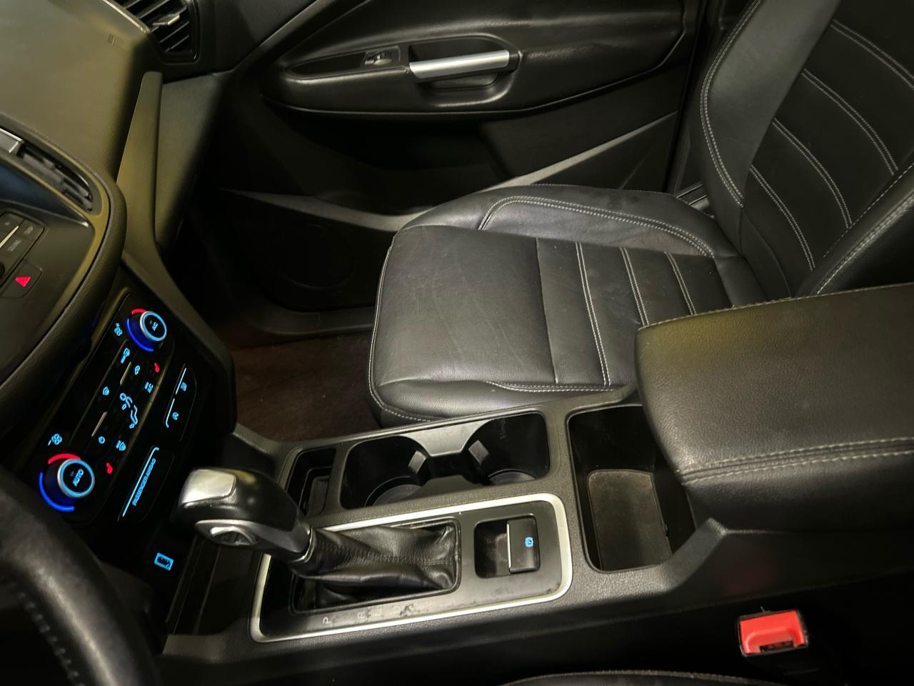 2018 Ford Escape SEL - Photo #12
