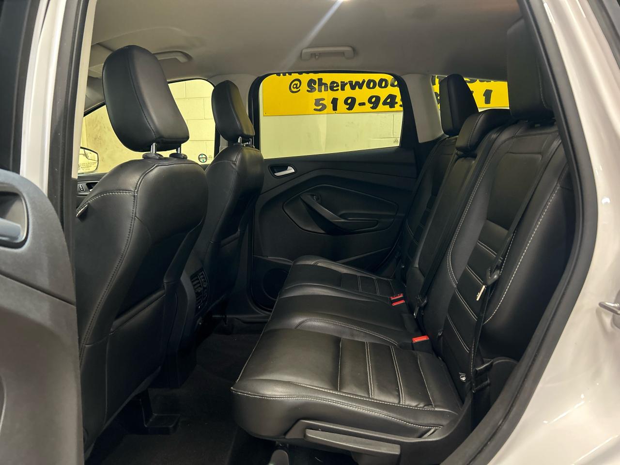 2018 Ford Escape SEL - Photo #15