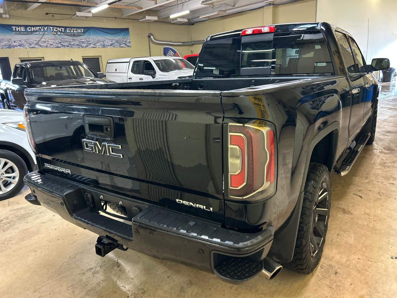 2018 GMC Sierra 1500 Denali - Photo #5