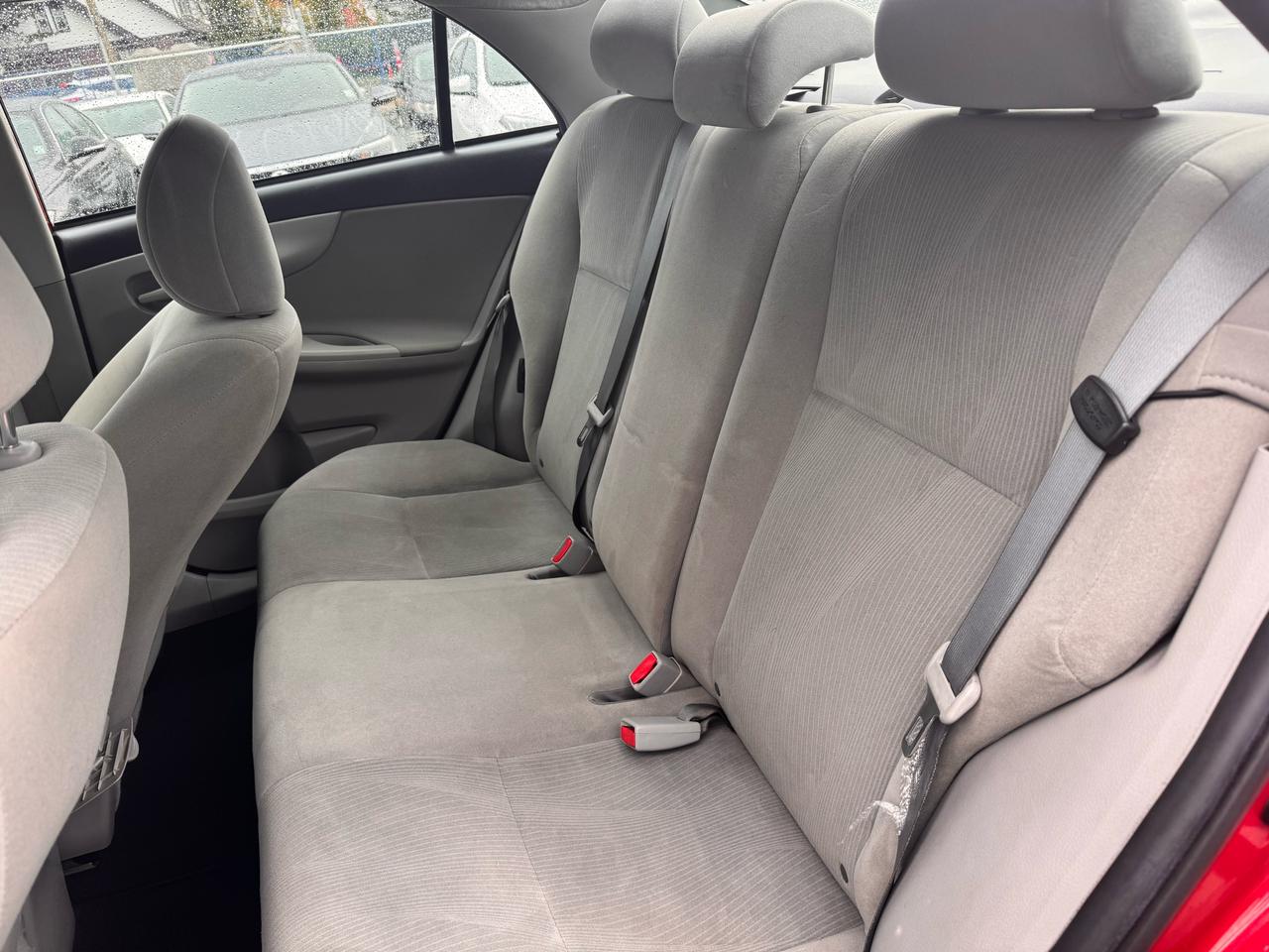 2012 Toyota Corolla FINANCING AVAILABLE Photo13
