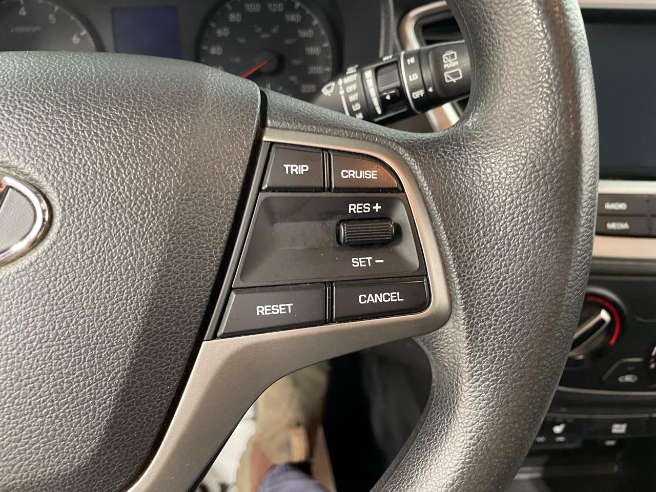 2019 Hyundai Accent Preferred Photo15