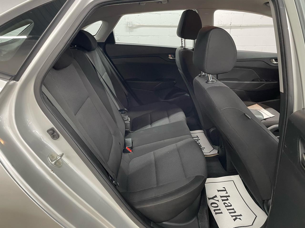 2019 Hyundai Accent Preferred Photo9