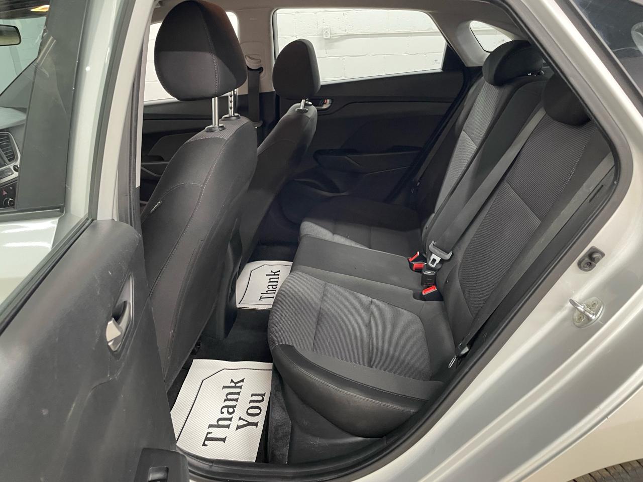 2019 Hyundai Accent Preferred Photo8