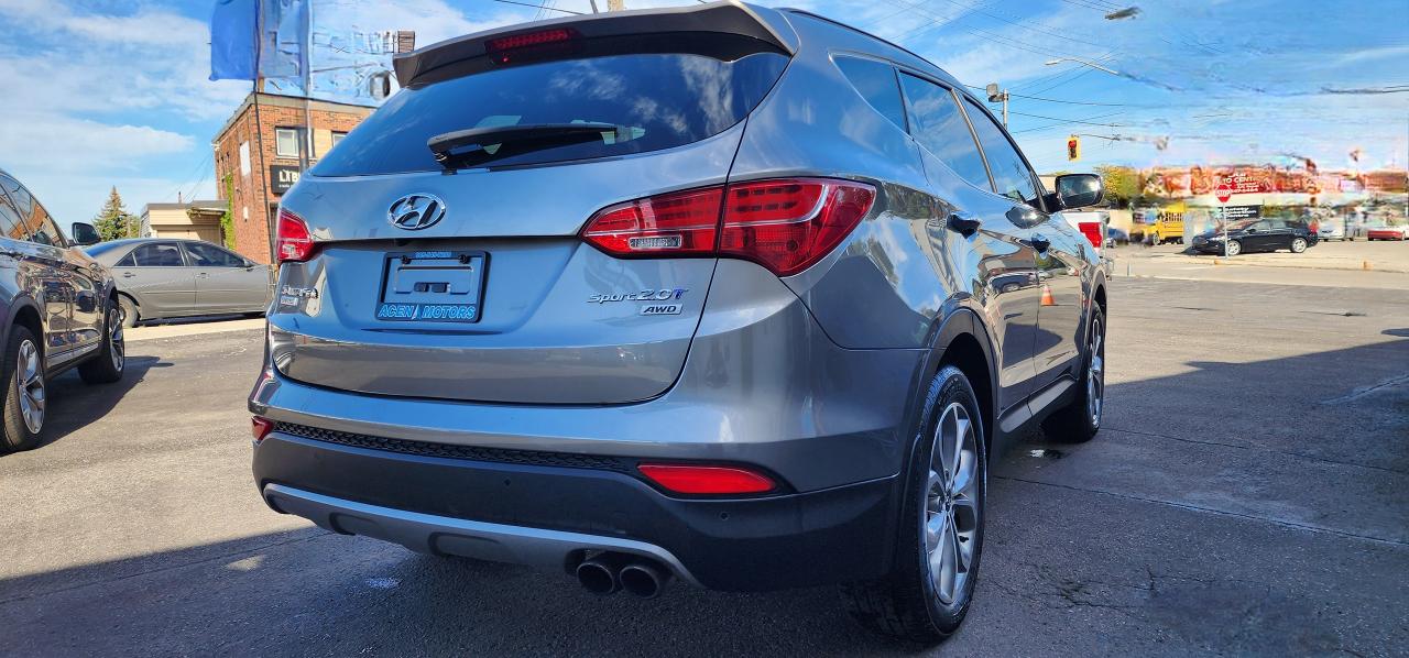 2016 Hyundai Santa Fe Sport Limited Photo3