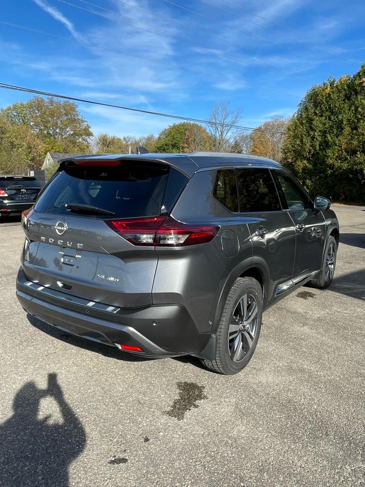 2023 Nissan Rogue SL - Photo #4