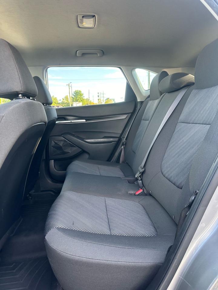 2021 Kia Seltos LX - Photo #9