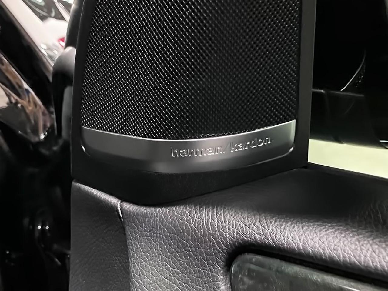 2018 Mercedes-Benz GLE GLE43 AMG|NAVI|360 CAMERA|PANOROOF|20in WHEELS - Photo #4