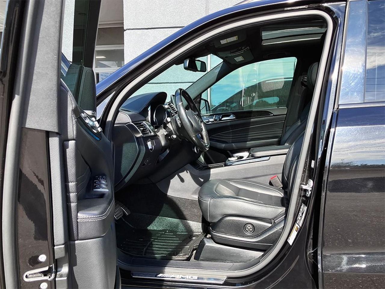 2018 Mercedes-Benz GLE GLE43 AMG|NAVI|360 CAMERA|PANOROOF|20in WHEELS - Photo #9