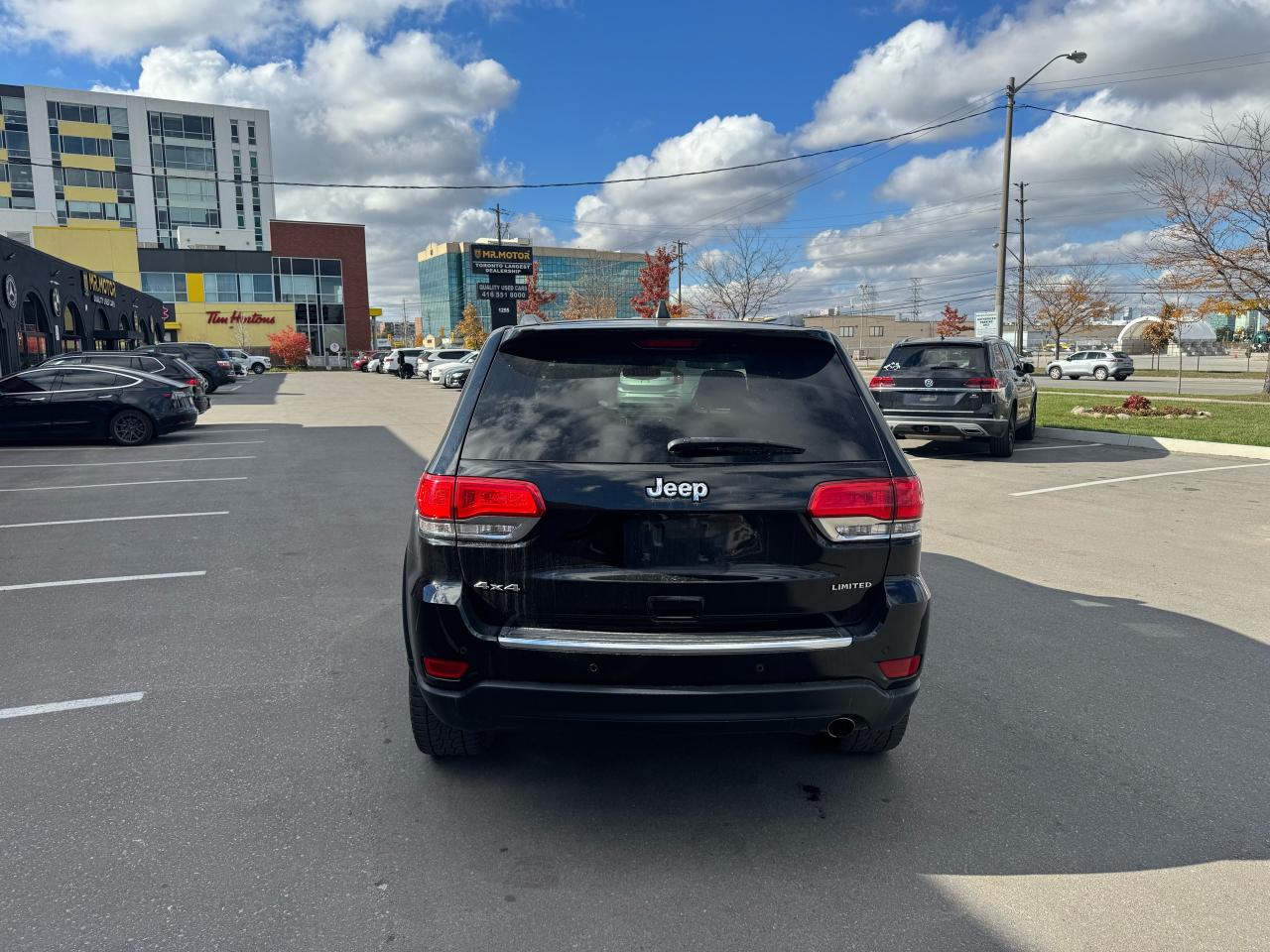 2018 Jeep Grand Cherokee LIMITED 4WD LEATHER PAN/ROOF NAV B/SPOT CAMERA Photo3