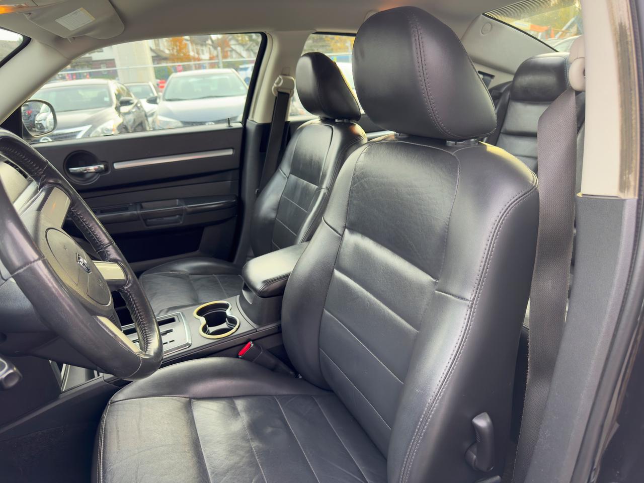2010 Dodge Charger SXT FINANCING AVAILABLE Photo9