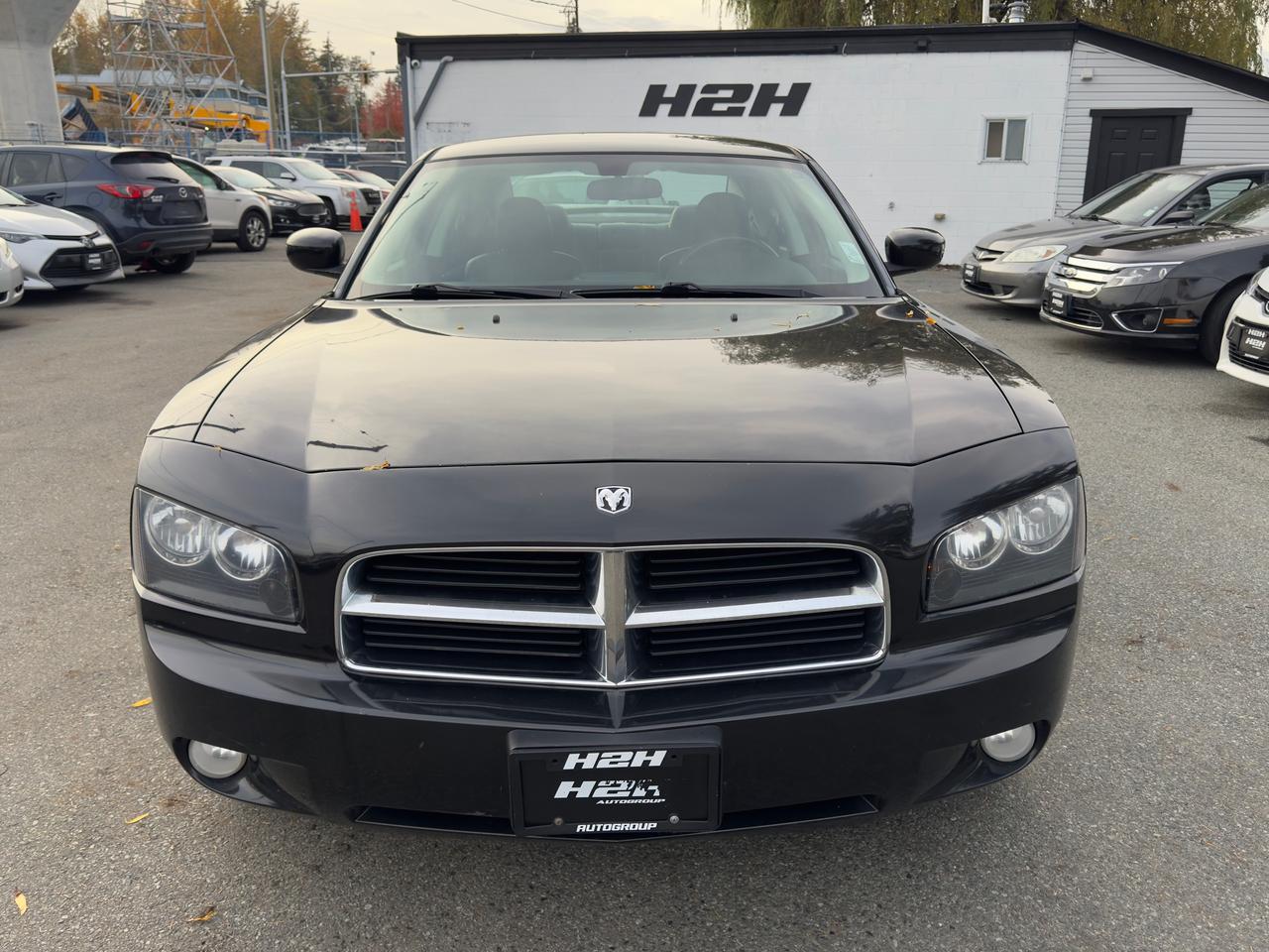 2010 Dodge Charger SXT FINANCING AVAILABLE Photo2