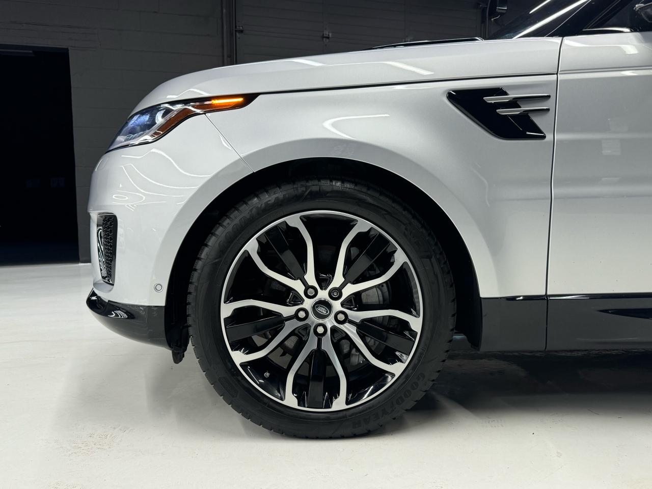 2020 Land Rover Range Rover Sport HSE|NAV|BACKUP|BSM|LKA|MERIDIAN|COOLED SEATS| - Photo #31