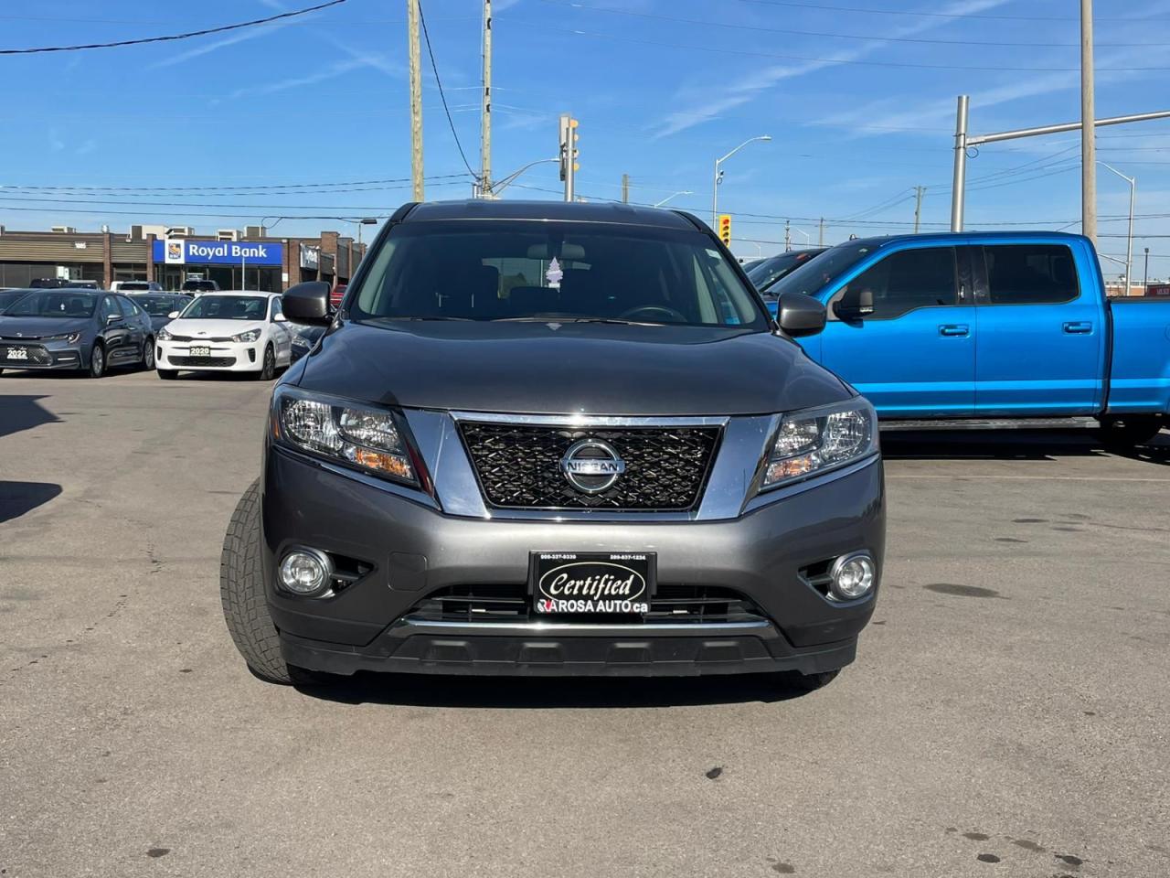 2015 Nissan Pathfinder 7PASSENGER LOW KM ONE OWNER SAFETY CERTIFED - Photo #8